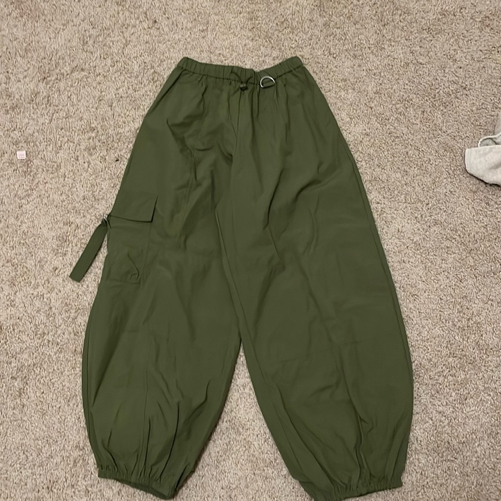 parachute pants
